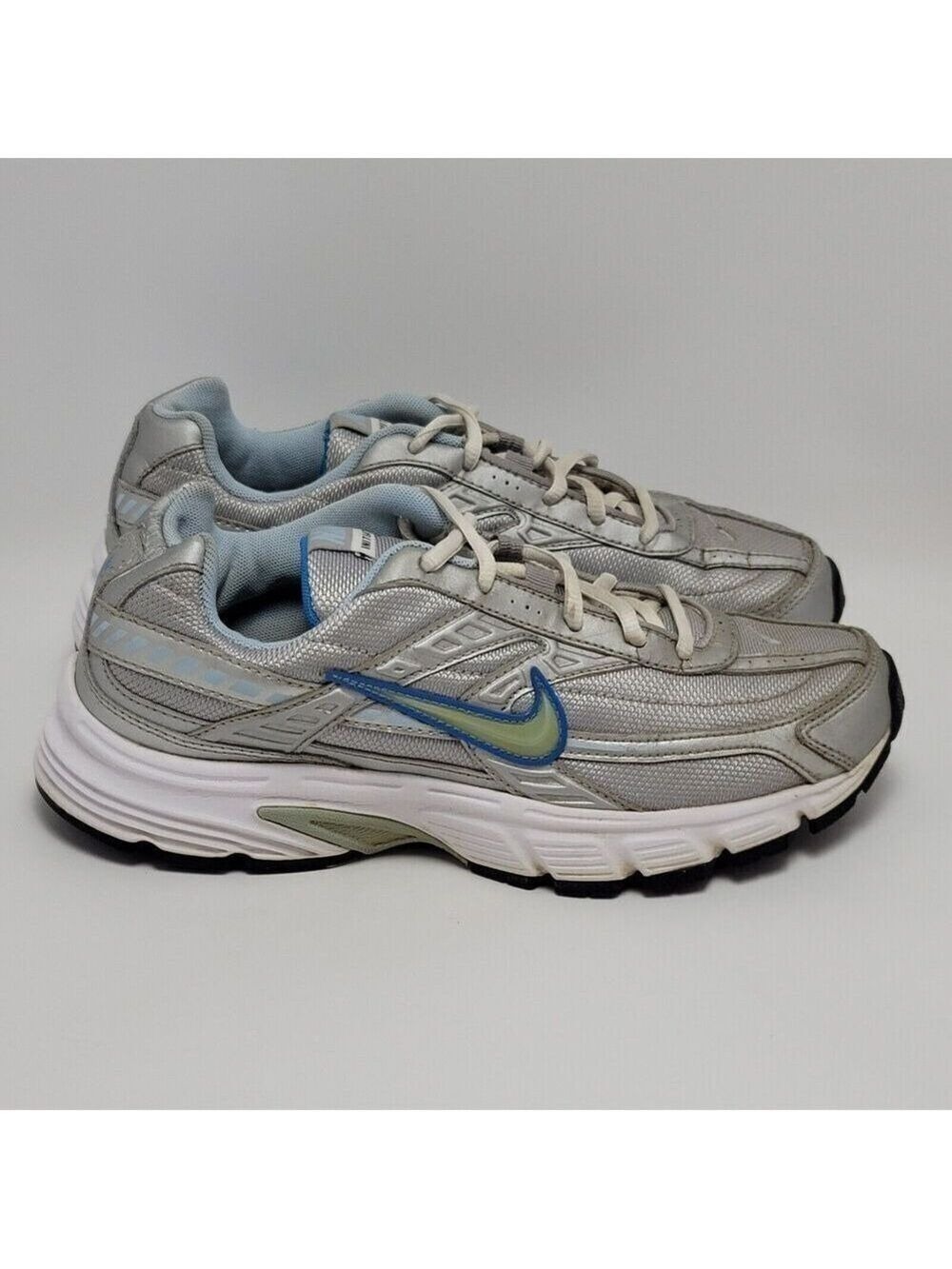 Nike Womens Gray White Initiator 394053-001 Lace Up Mid Athletic Shoes Size 8.5
